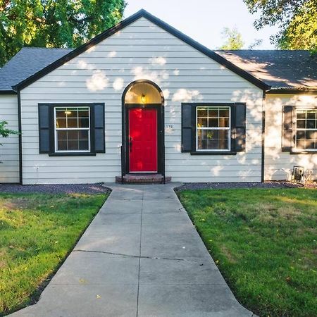 Lovely House Near Downtown, Home Away From Home! 치코 외부 사진